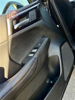 ميتسوبيشي اوتلاندر